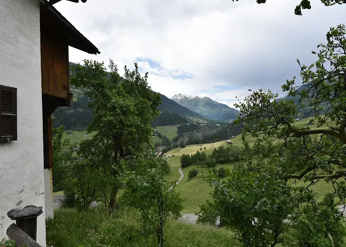 Feriehus Cozy Near Aletsch Grengiols