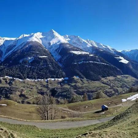 Detached In Valais Views *